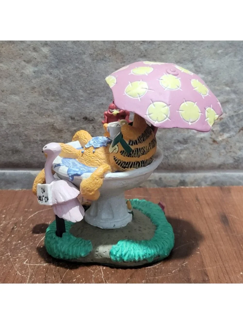 Danbury Mint Garfield Figurine on Vacation1992